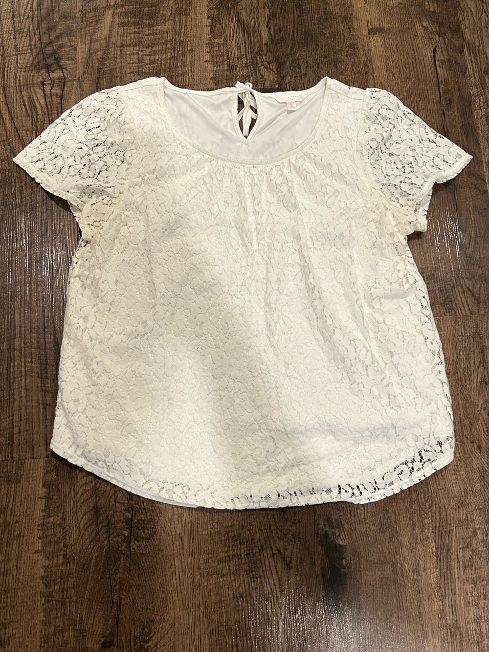 LC Lauren Conrad White Lace Short Sleeve Blouse
